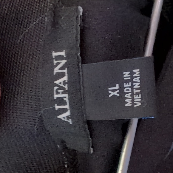 Elastic stretch scuba knit straight skirt - Picture 2 of 2